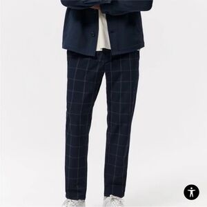 Zara Men’s Driver Pant Navy Plaid size small